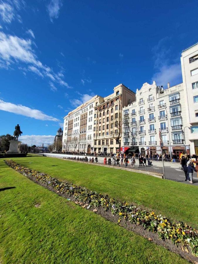 Apartamento Con Vistas Al Parque Del Retiro マドリード エクステリア 写真