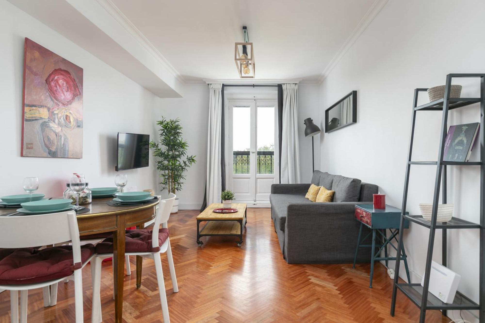 Apartamento Con Vistas Al Parque Del Retiro マドリード エクステリア 写真