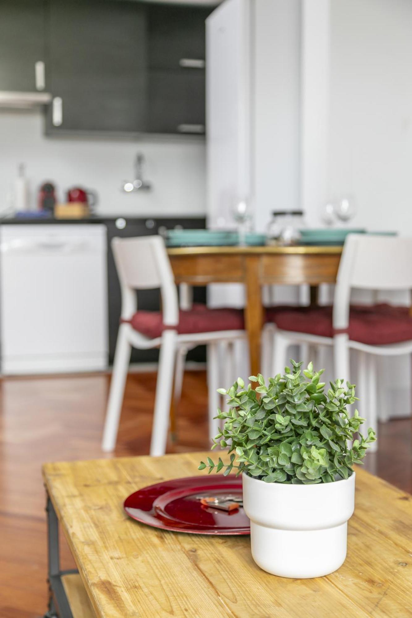 Apartamento Con Vistas Al Parque Del Retiro マドリード エクステリア 写真